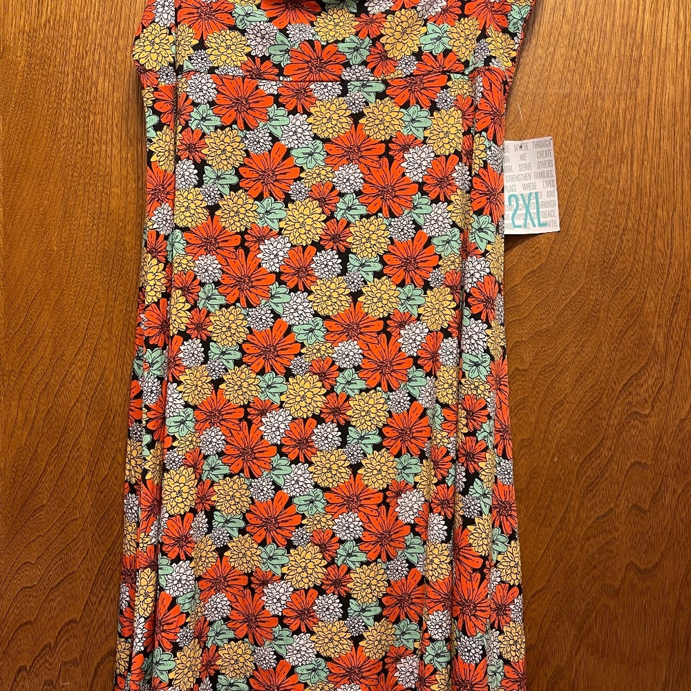 LuLaRoe - Azure - 2XL - Black w/white, yellow & orange flowers - NWT